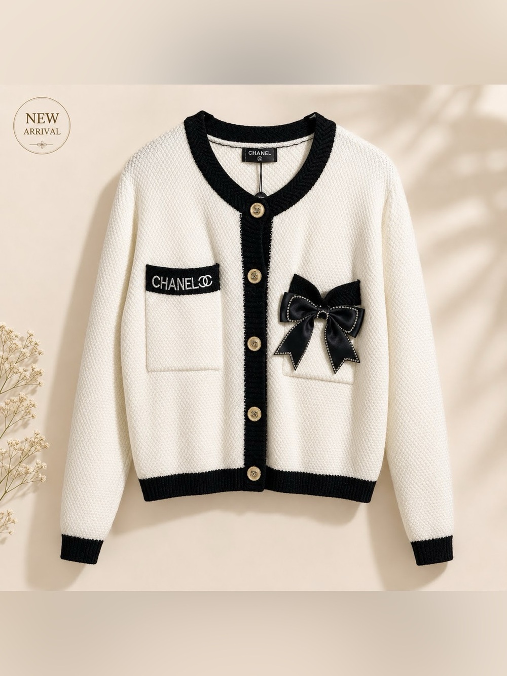 🤍 Women’s White & Black Knit Cardigan with Bow Detail 🤍